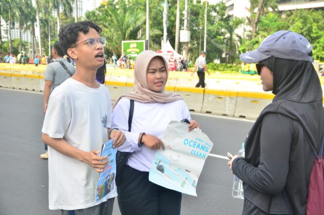 
					SDGs Hero Volunteer Terjun Langsung Mengadvokasikan Isu Lingkungan kepada Masyarakat/Foto. CLP/Industriindonesia.id